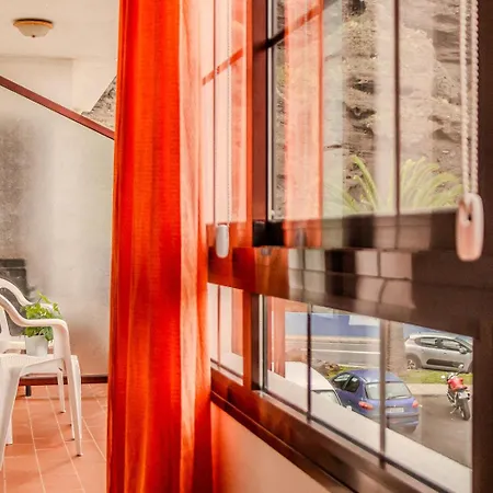 Mar Y Arena Puerto De *